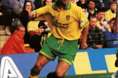 1994_10_22_Queens_Park_Rangers