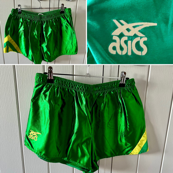 1989_90_09_Shorts